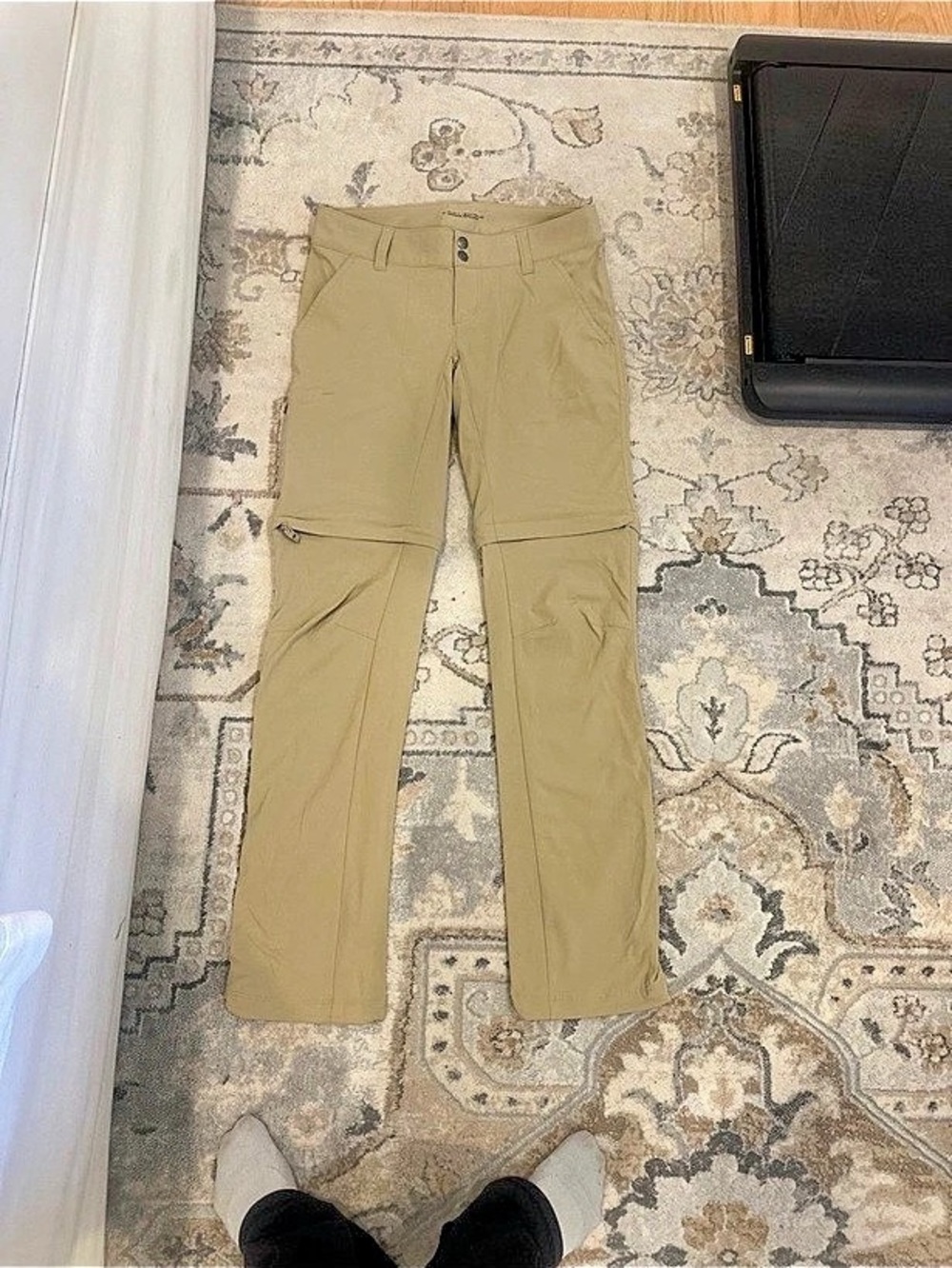 Columbia Convertible Pants Convertible Pants in khaki Size Small/2